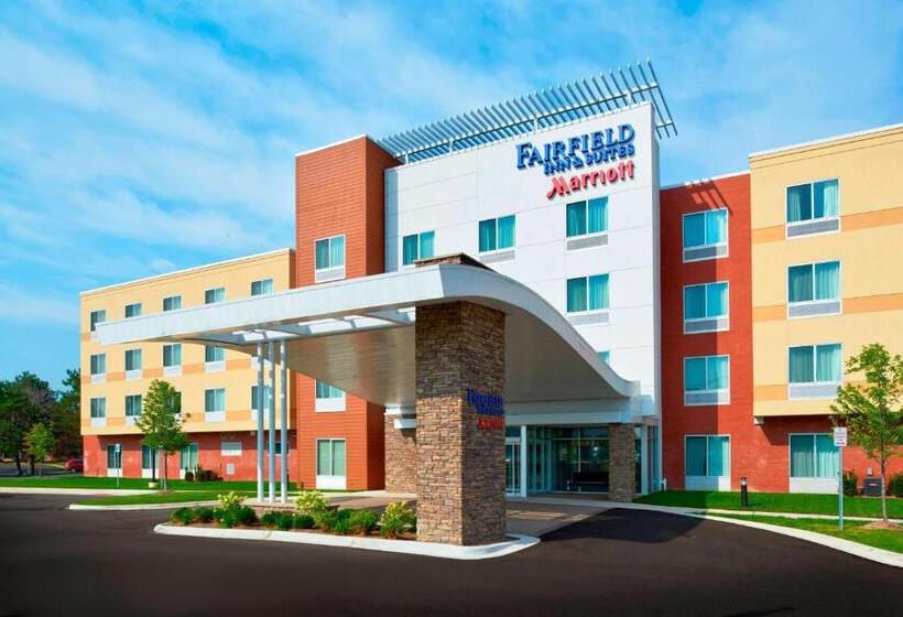 ホテル Fairfield Inn & Suites By Marriott Detroit Troy