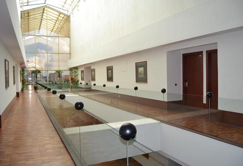 فندق Jynest Midori Green @ Austin Heights Homestay