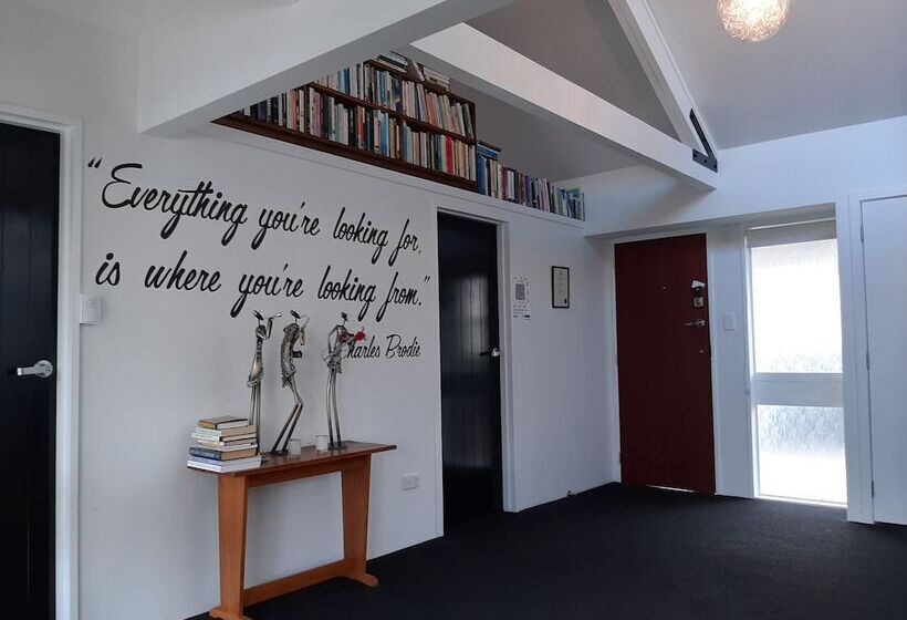 צימר A Bit Of New York In Whanganui Home Stay