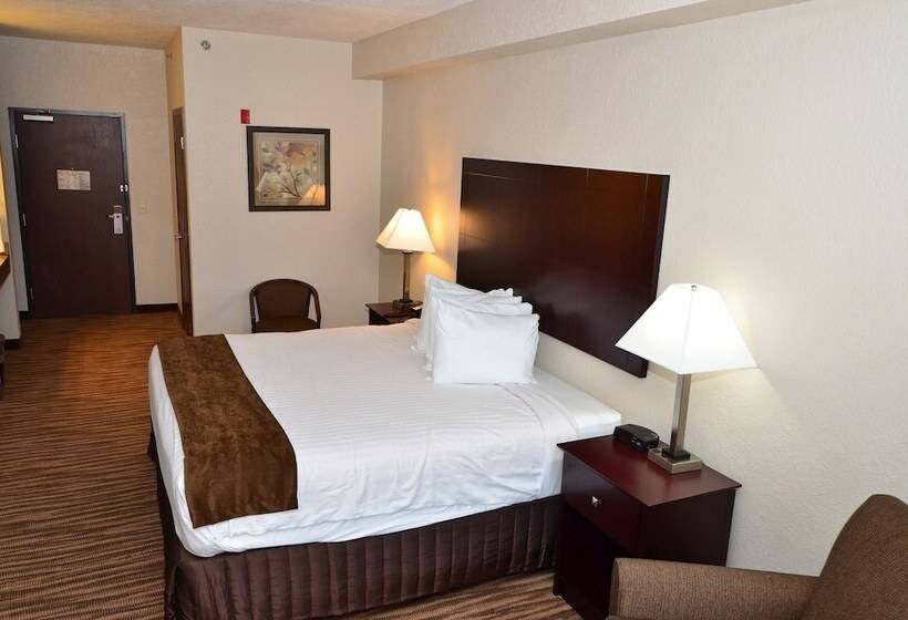 فندق Cobblestone Inn & Suites   Clarion