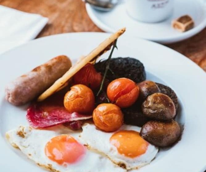 فندق Cornhill Castle