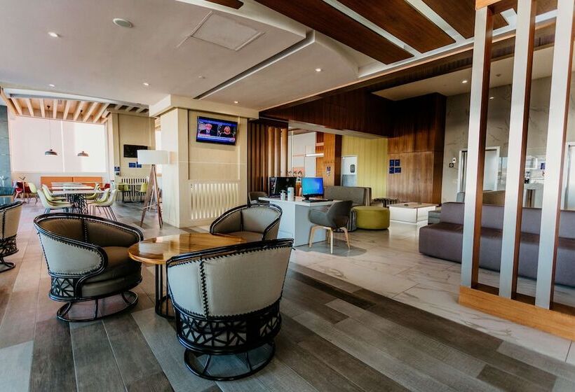 هتل Hilton Garden Inn Silao Aeropuerto Bajio