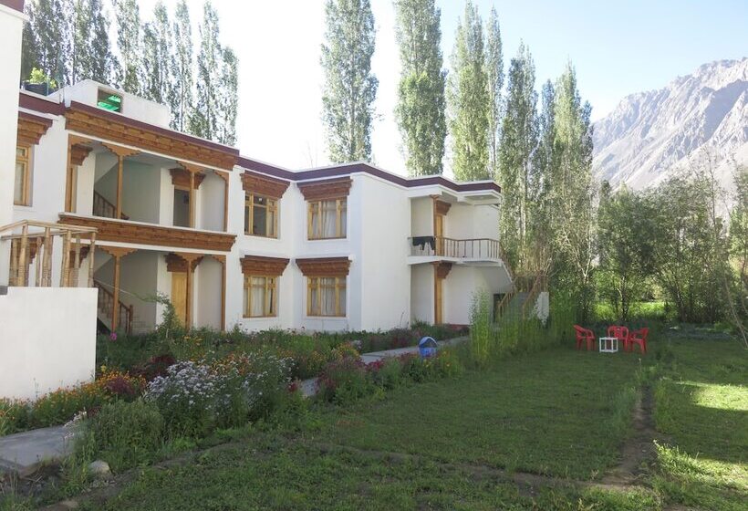 فندق Tih Hundar Resort   Nubra