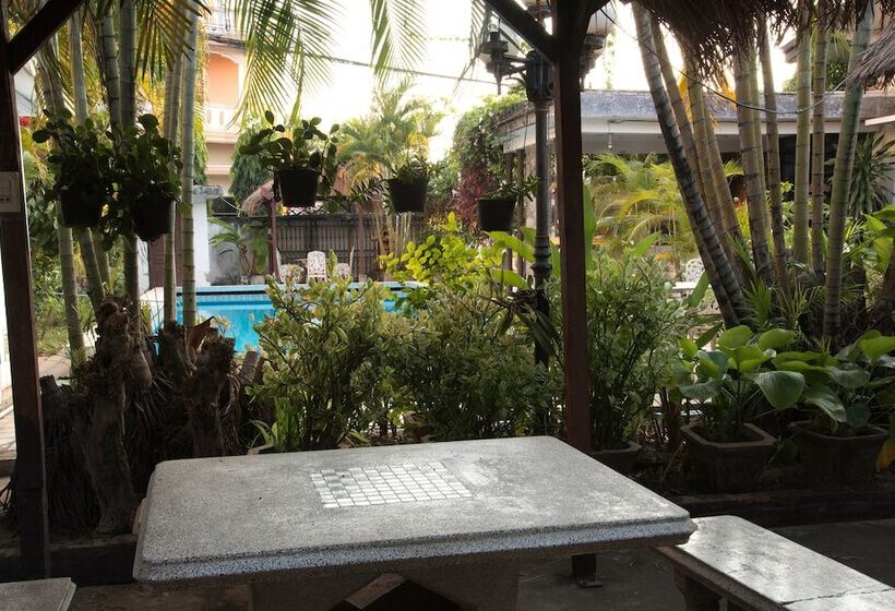 پانسیون Villa Sisavad Guesthouse