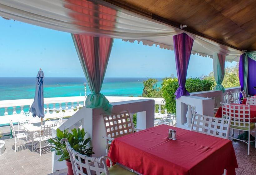 Starfish Beach Studio At Montego Bay Club Resort