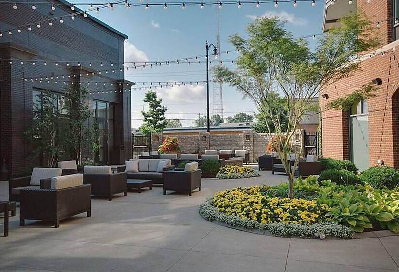 هتل Courtyard By Marriott Columbus Osu