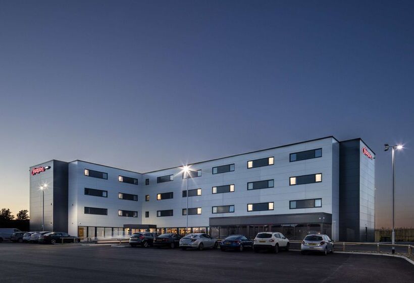 ホテル Hampton By Hilton Humberside Airport