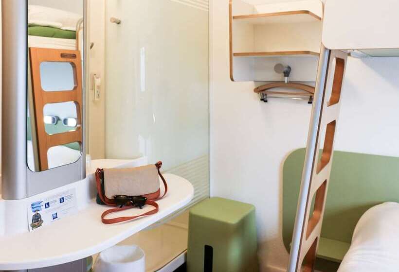 ホテル Ibis Budget Castelnaudary  A61