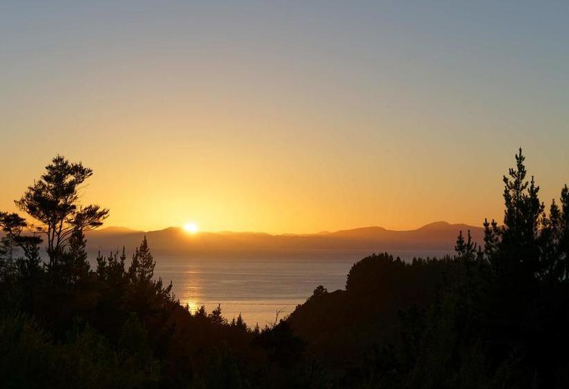 فندق Split Apple Lodge  Boutique Eco Lodge & Spa