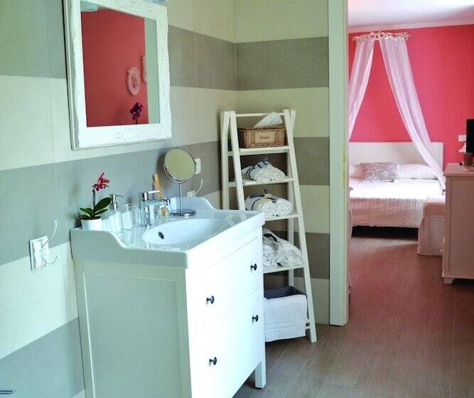 La Vecchia Tenenza B&b