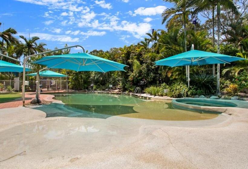 Riviera Resort