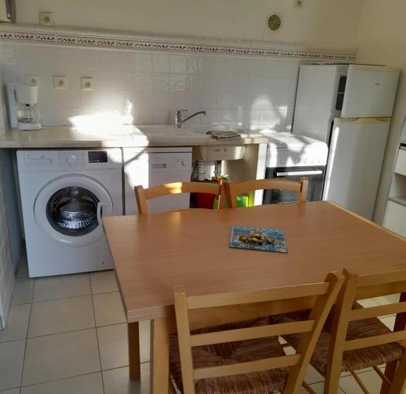 צימר Chambres D Hôtes Chez Cécile à Lagnes