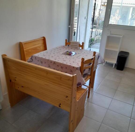 צימר Chambres D Hôtes Chez Cécile à Lagnes