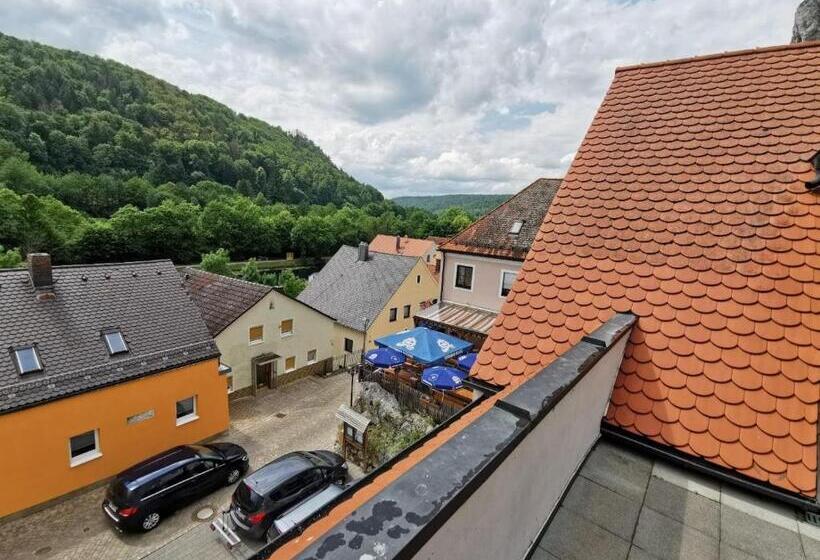 민박 Gasthaus Felsenwastl