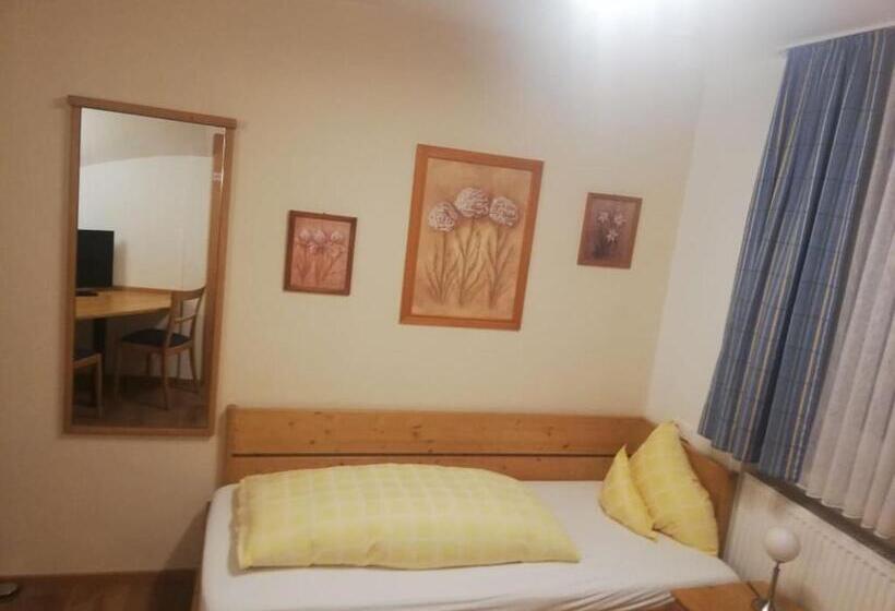 민박 Gasthaus Felsenwastl