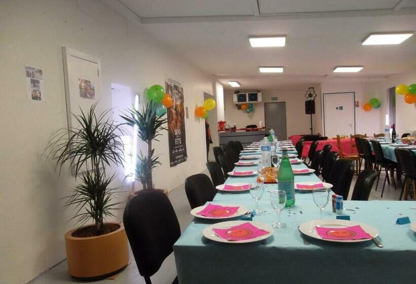مبيت وإفطار Les Chambres Du Rochereuil