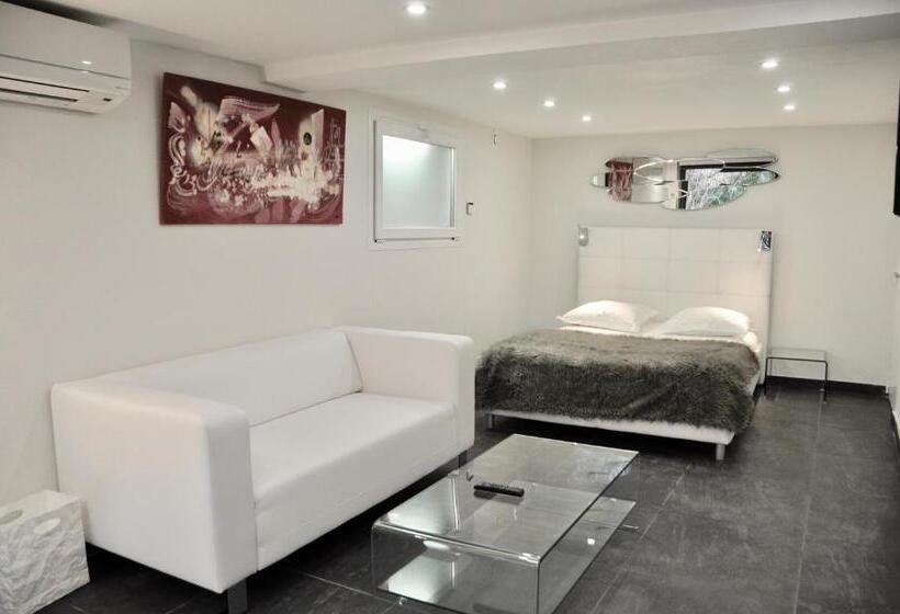 تختخواب و صبحانه Villa Hippocampe