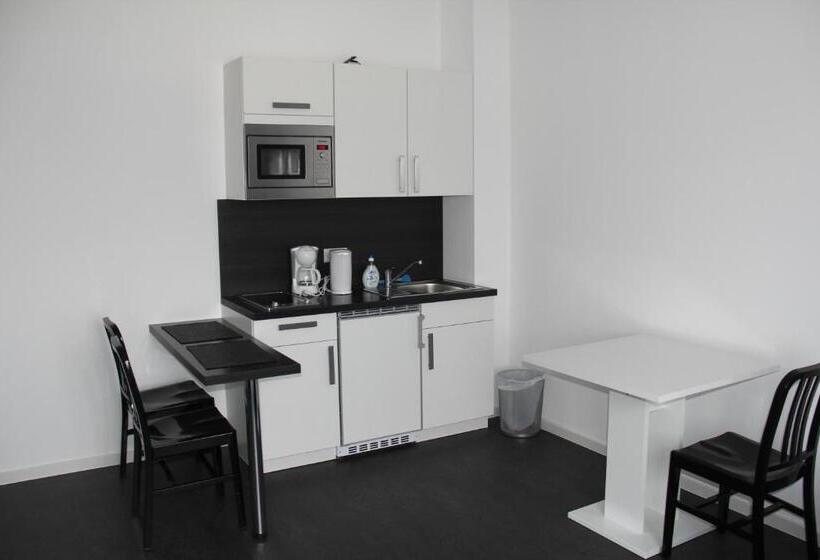 ホテル Victoria Living