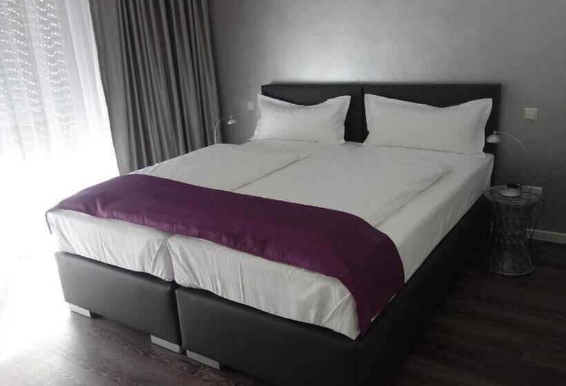 ホテル Victoria Living