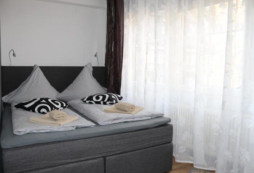 تختخواب و صبحانه Arkade