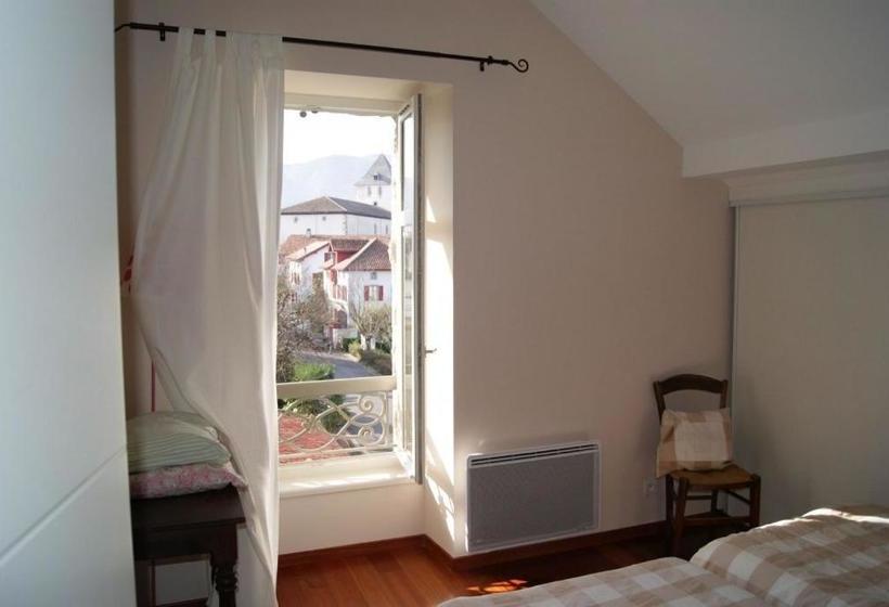 ベッドアンドブレックファースト Chalet Elisa Chambre D'hôtes