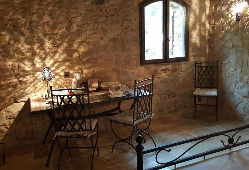 צימר Le Donjon Des Combes Et Son Spa