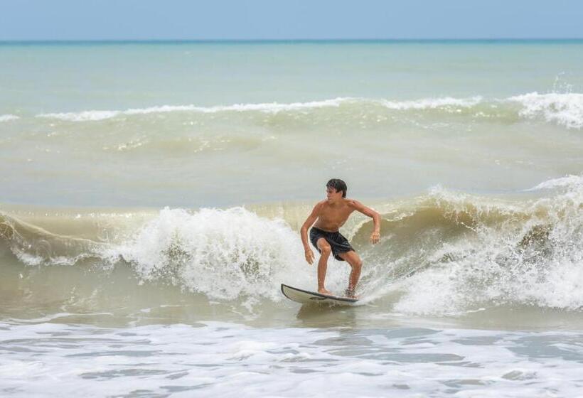 هتل Aite Eco Resort