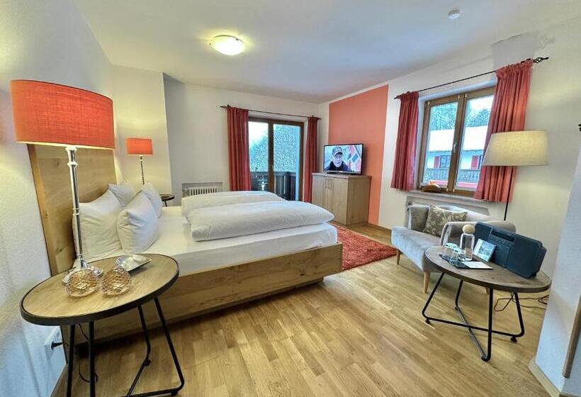 בית מלון כפרי Bayern Resort