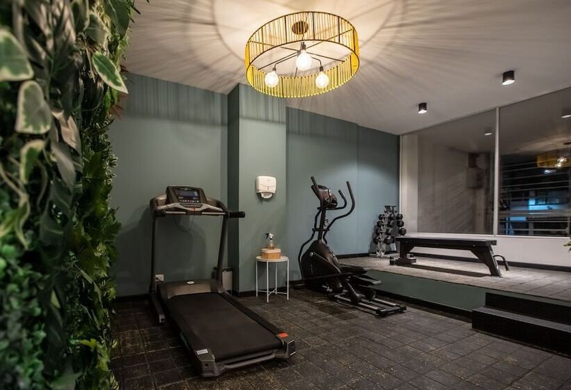 هتل 103 Wonderful House