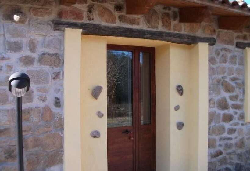 فندق Agriturismo Rocce Bianche   Bungalows
