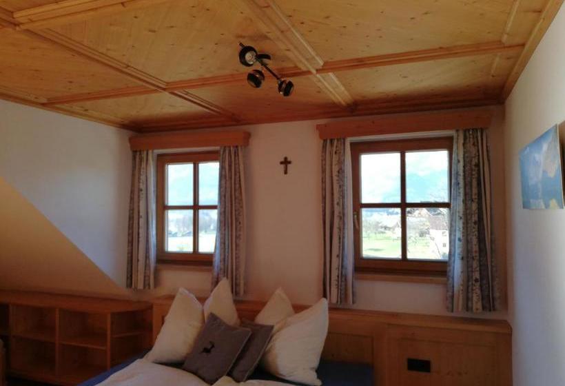 בית מלון כפרי Paulbauer