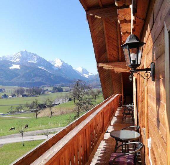 בית מלון כפרי Paulbauer