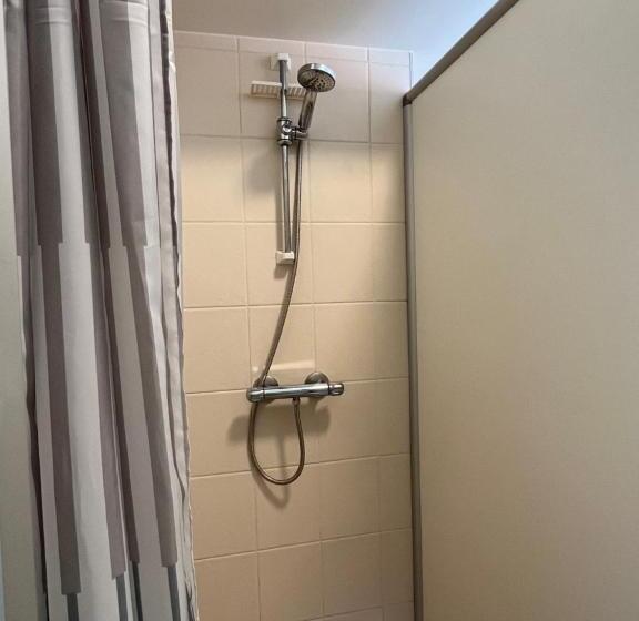 هتل Carlstad Sport Hostel