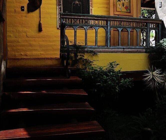 هتل Hacienda Rumiloma By Rotamundos