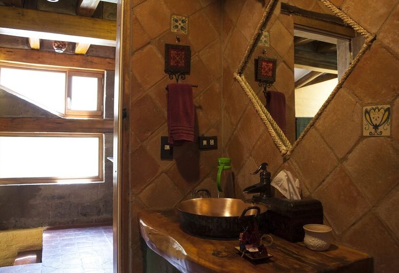 هتل Hacienda Rumiloma By Rotamundos