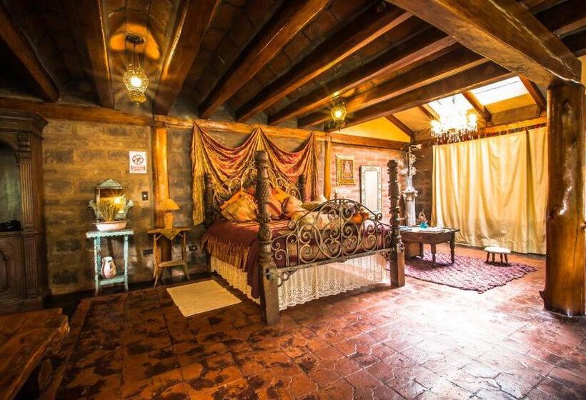 هتل Hacienda Rumiloma By Rotamundos