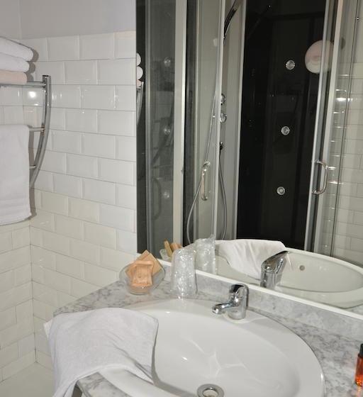هتل Albergo