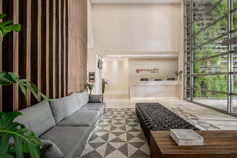 בית מלון כפרי Intercity Curitiba Centro Civico