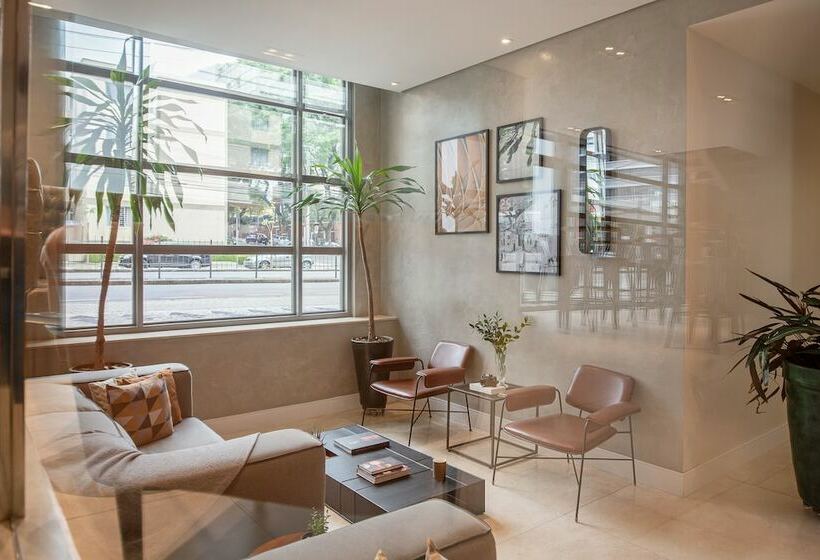 בית מלון כפרי Intercity Curitiba Centro Civico