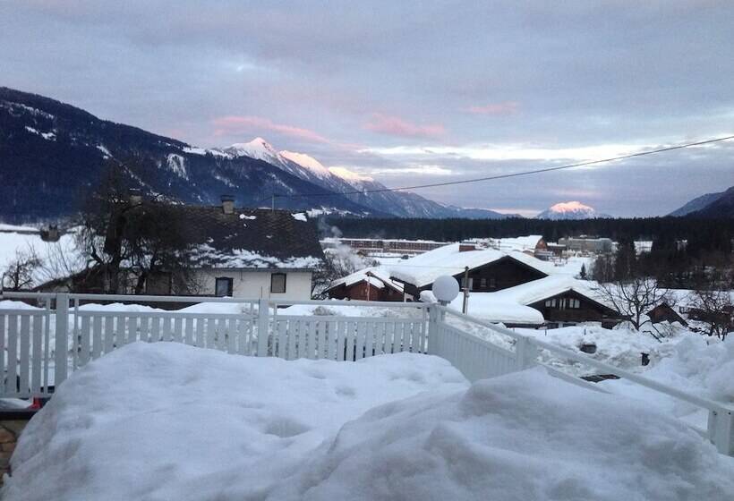 هتل Apartpension Kristall