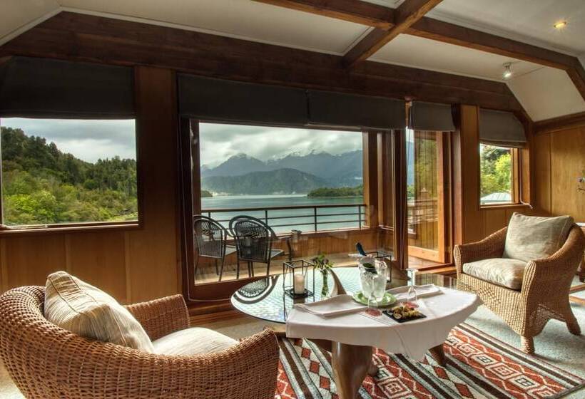 ホテル Puyuhuapi Lodge & Spa