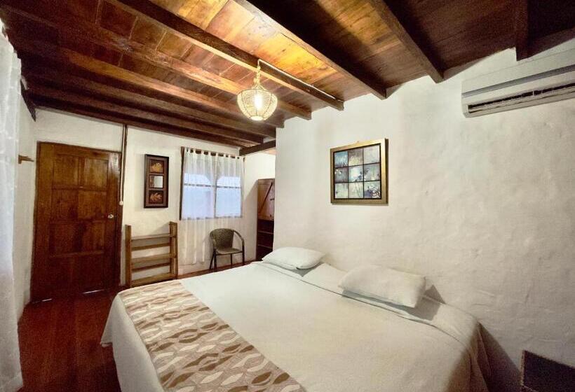 هتل Samai Lodge Holistic Living