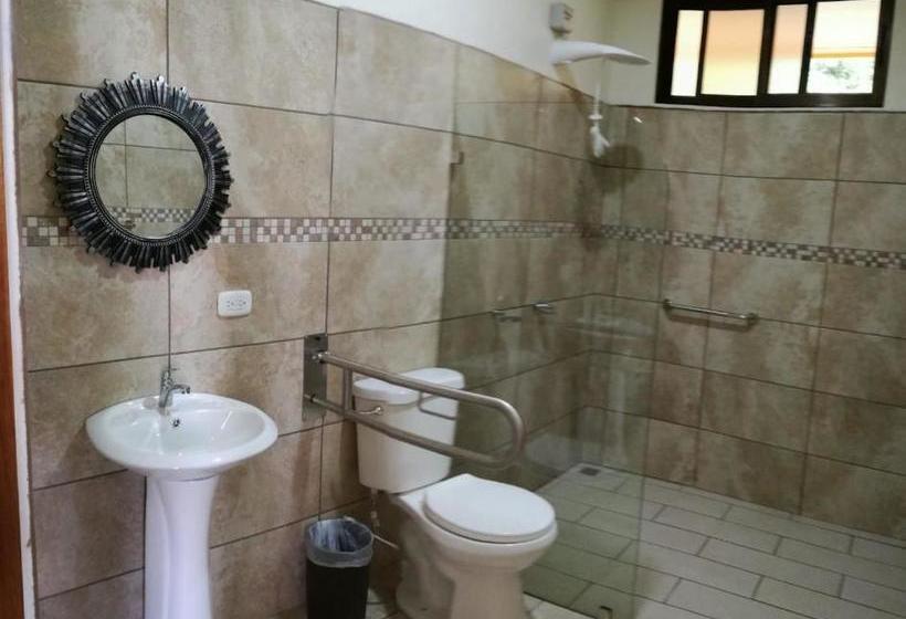 צימר Arenal Garden Lodge