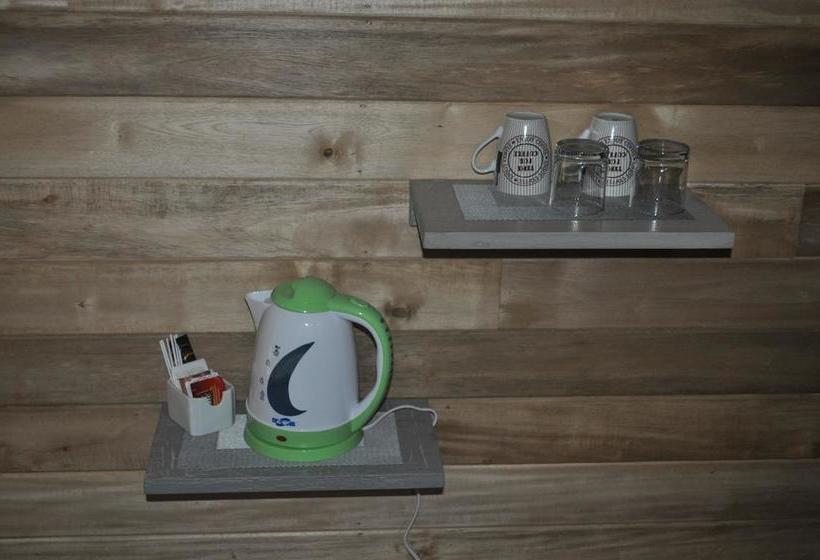 مبيت وإفطار Natura Lodges