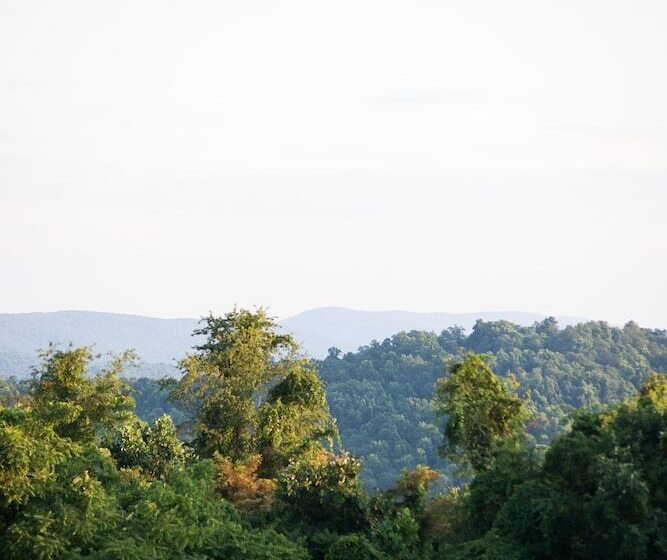 ホテル Antietam Overlook Farm