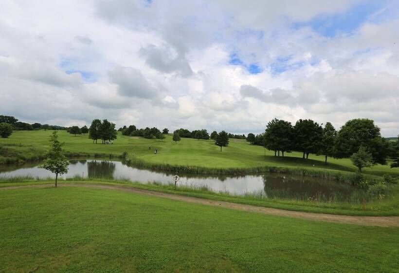 호텔 Apartments Golfpark Schlossgut Sickendorf