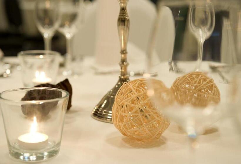 호텔 Apartments Golfpark Schlossgut Sickendorf