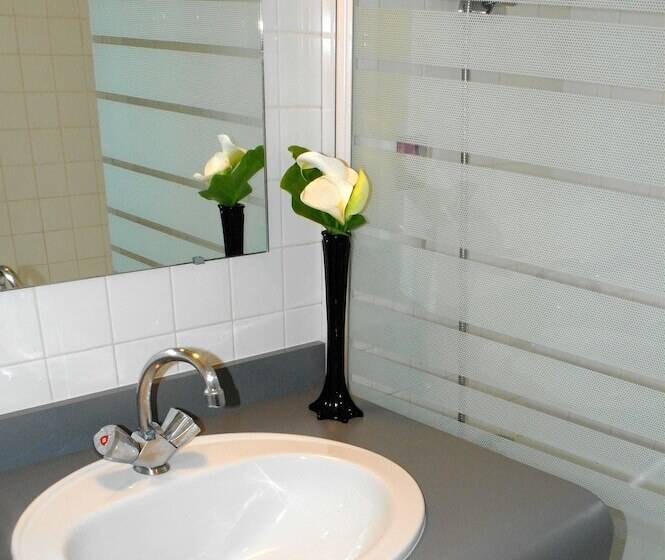 Отель Fasthôtel Niort