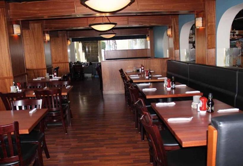 فندق Inn On The Gulf