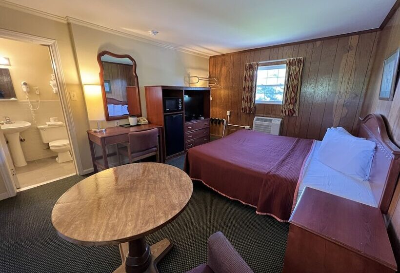 호텔 Relax Inn In Natural Bridge